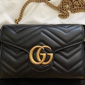 AUTHENTIC Gucci Marmont WOC